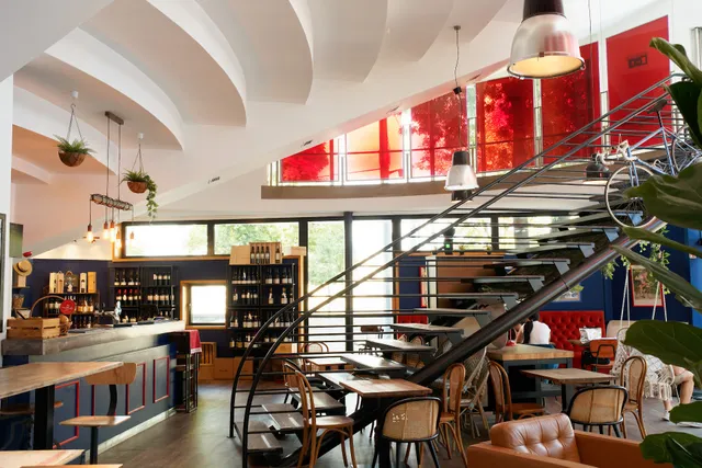 Le Troquet, Bistrot Français