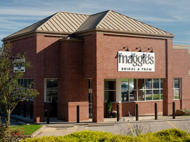 Maggies Bridal & Prom