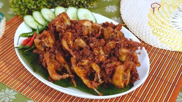 Restoran Tom Yam Nam Khon