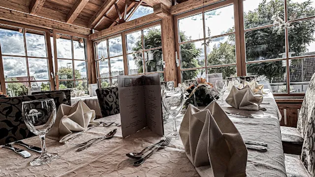 Landgasthaus zur Linde GmbH und Co. KG