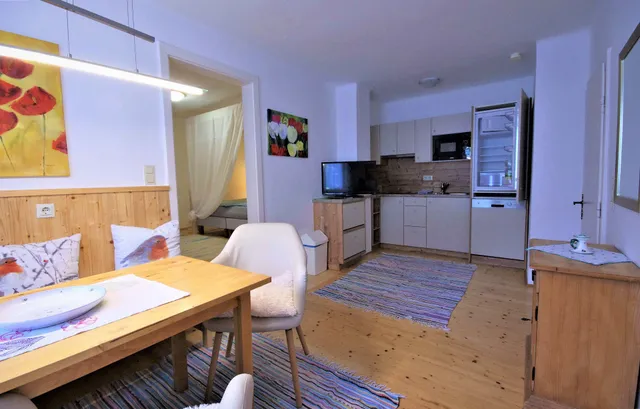 Stieglerhof Apartments, Dr. Eitner GnbR