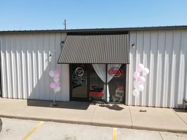 Those Two Julies Resale LLC