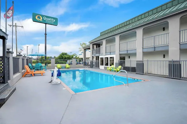 Quality Inn & Suites Monticello