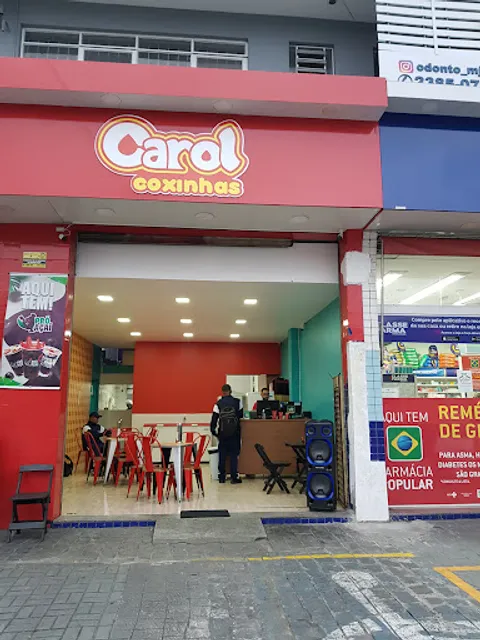 Carol Coxinhas (Pedreira, SP)