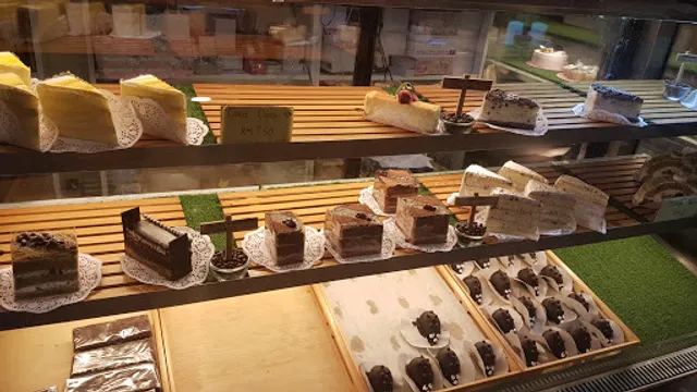 Mr. Gee Bakery & Cafe