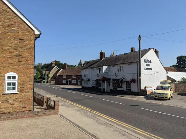 Rose and Crown - Sandridge