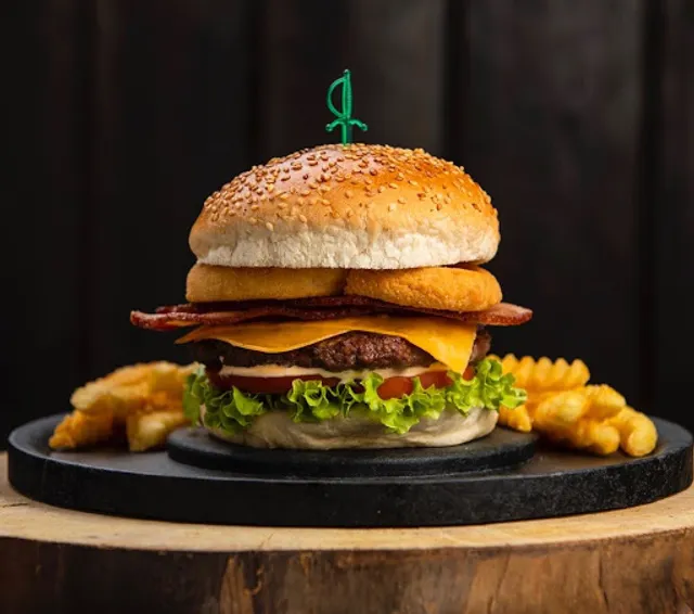 Excaliburger - Castelo