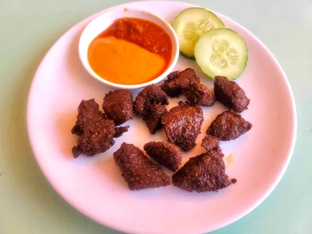 Laliguras Bhancha Ghar And Resturant