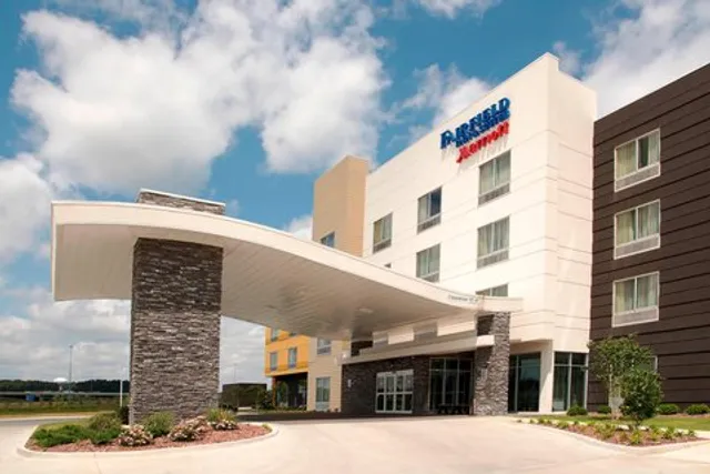 Fairfield by Marriott Inn & Suites Jackson Clinton