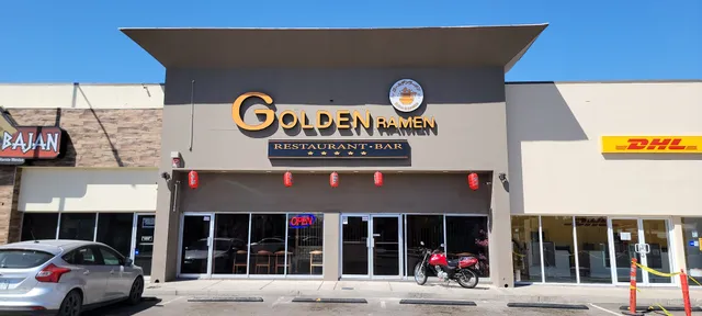 Golden ramen mexicali