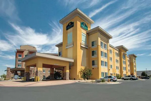 La Quinta Inn & Suites by Wyndham Denver Gateway Park