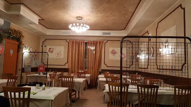 Trattoria Zambros - Pizzeria