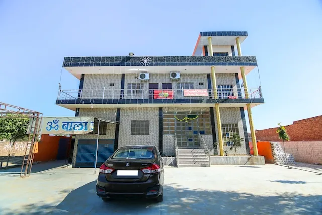 OYO 69465 Maa Laxmi Garden Guesthouse