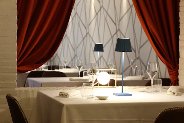 Il Gatto sull'Albicocco