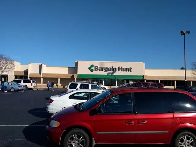 Eastwood Village Shopping Center