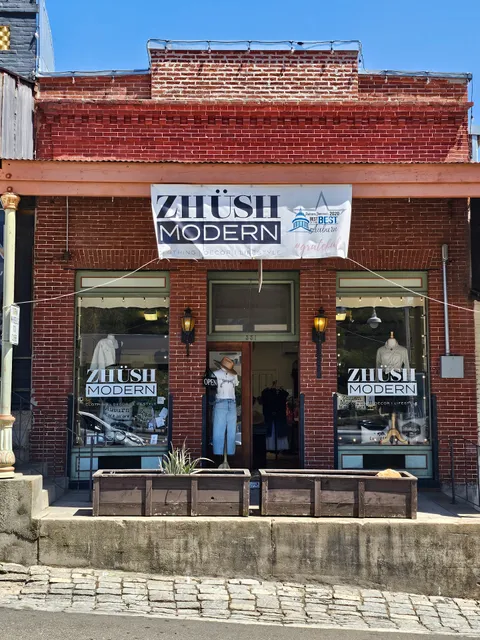 Zhüsh Modern