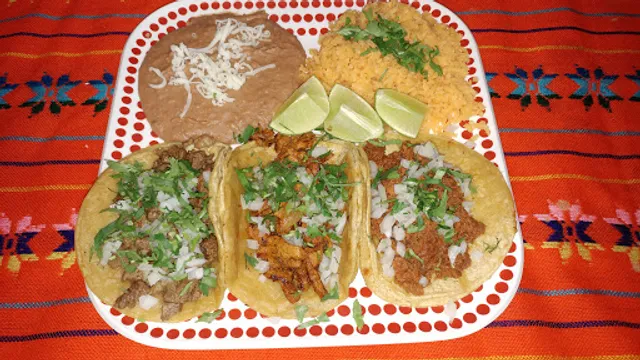 El Molcajete Mexican restaurant