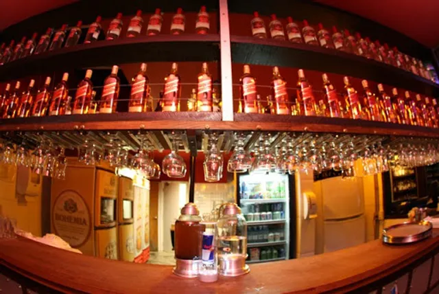 Água Doce Cachaçaria - Marília