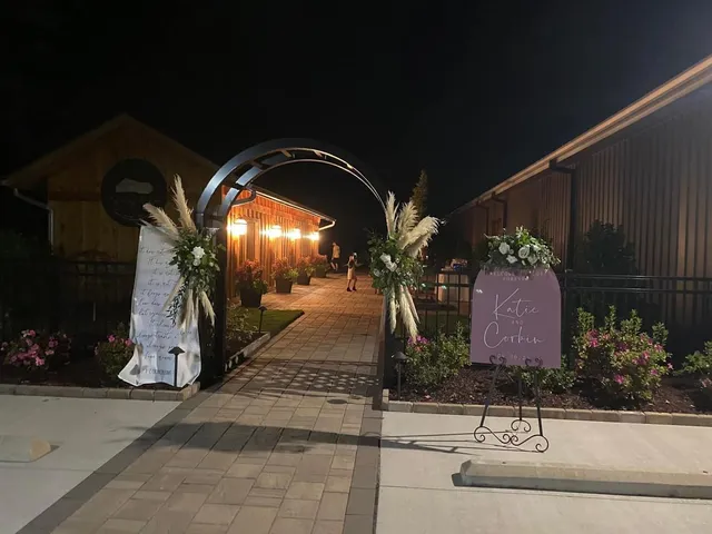 Pink Petunia Weddings