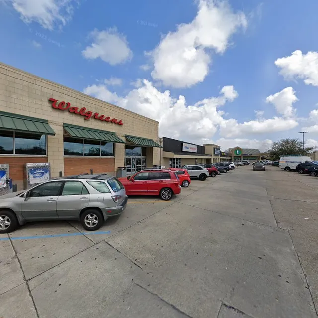 West Lake Shore Shopping Center LLC