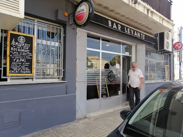 Bar Levante