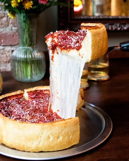 Nancy's Pizza Island Lake