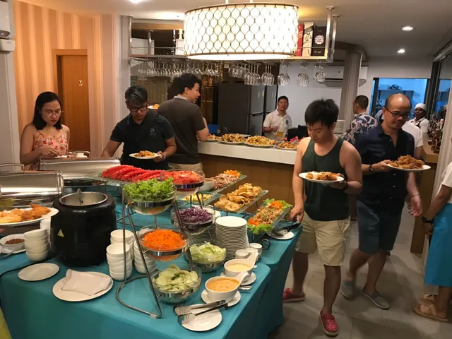 SeaCloud skybar and restaurant