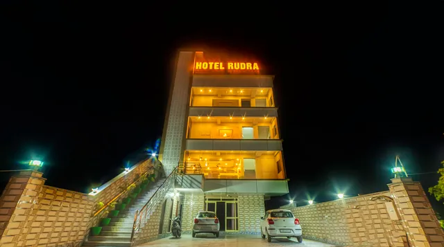 HOTEL RUDRA