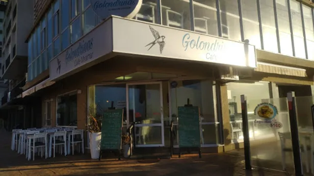Golondrinas Cafe