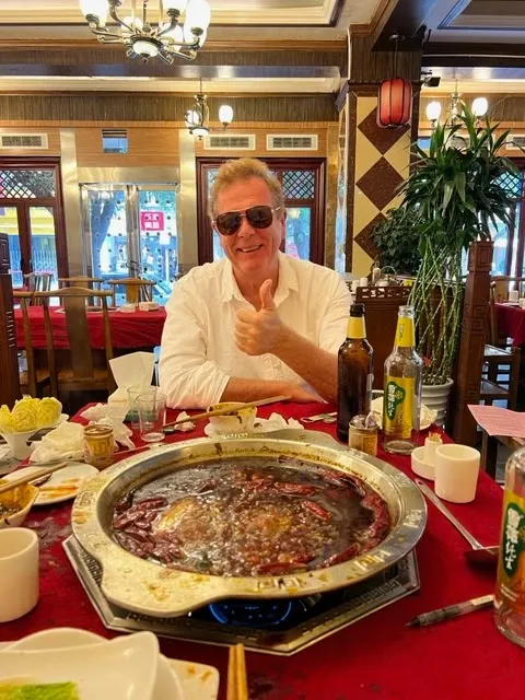 Chongqing Lianglukou Old Hot Pot