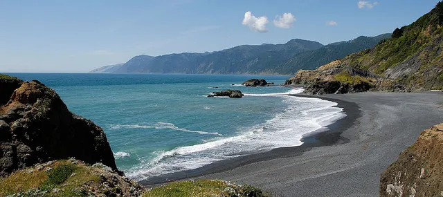 Avenue of the Giants Travel Guide & Map