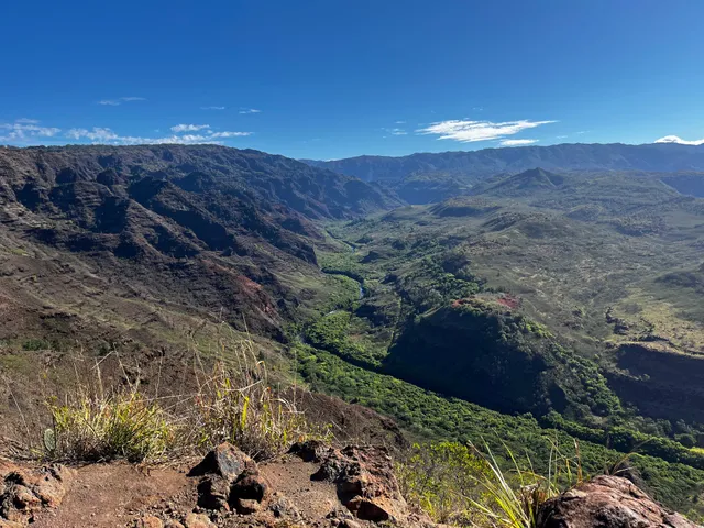 Ni'ihau Lookout