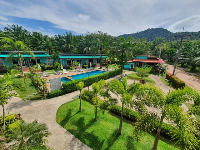 Tum Mai Kaew Lanta Resort