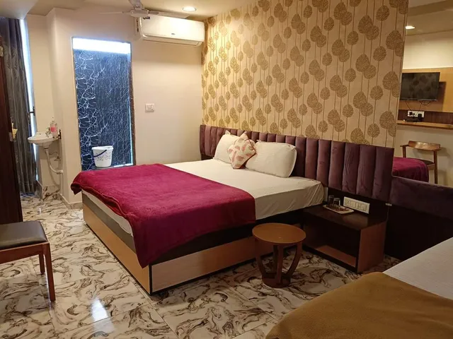Hotel Shaswat Inn Naroda