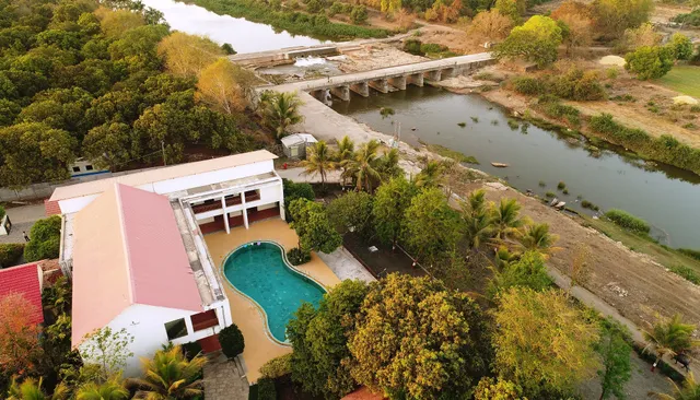 GIR VANVASO ~ a Luxurious Living