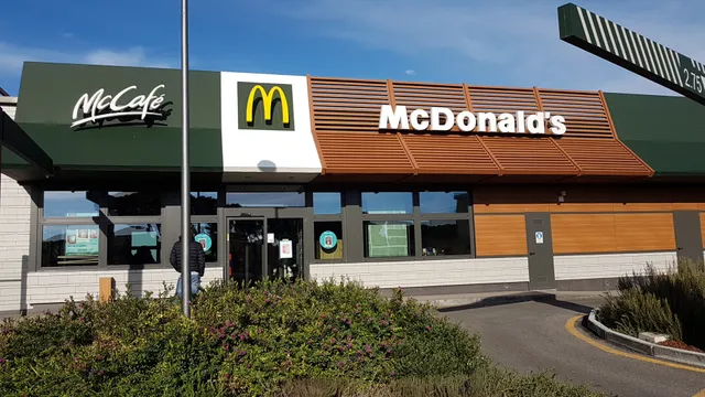 McDonald's Roma Appia Loc. Frattocchie