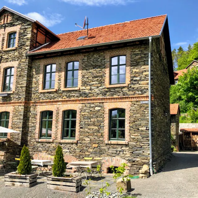 Café Carl & Ferienwohnungen