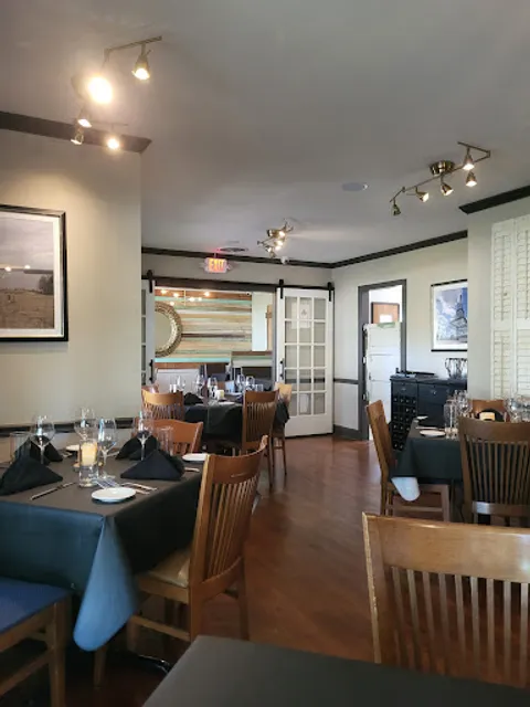 Oaklawn Southern Dining