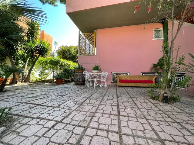 Villa Nepi apartments