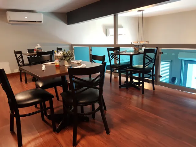 Quality Restaurant Arecibo