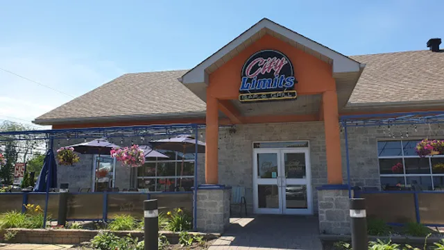 City Limits Bar & Grill