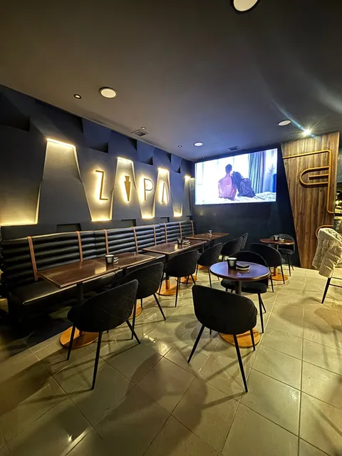 ZIPA CAFÉ BAR