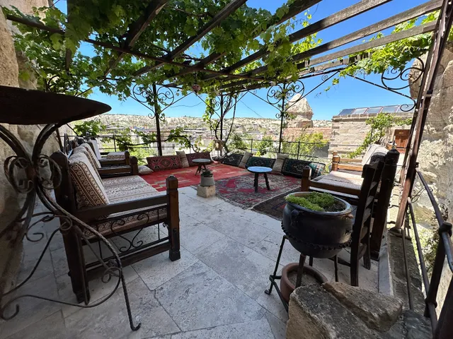 Turan Unique Cave Hotel