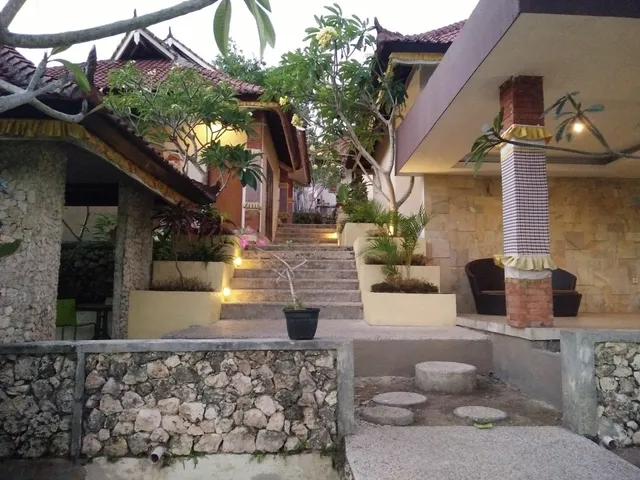 Tombong Limo Home Stay Nusa Penida