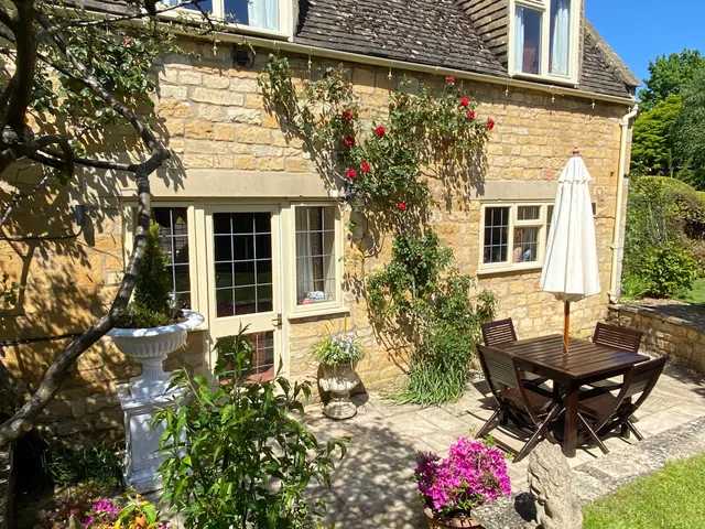 Lower Mill Cottages, The Old Mill, Cheltenham Road, Broadway Cotswolds WR12 7BY