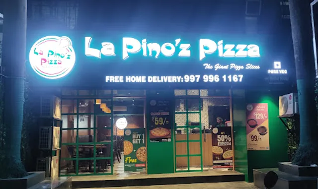 La Pino'z Pizza Thakur Complex