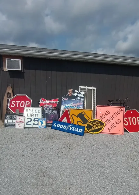 Angelique's Vintiques