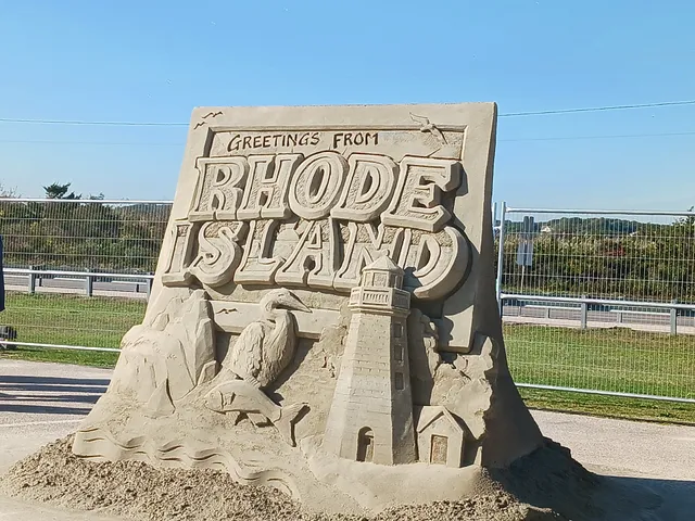 Misquamicut State Beach Pavillion