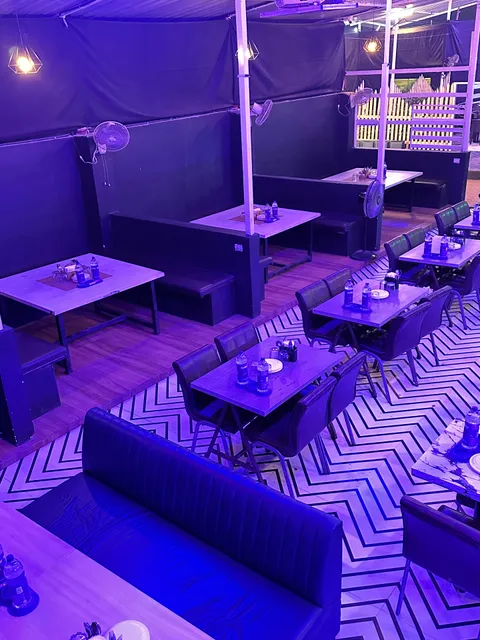 SKY HILL FAMILY RESTAURANT & BAR