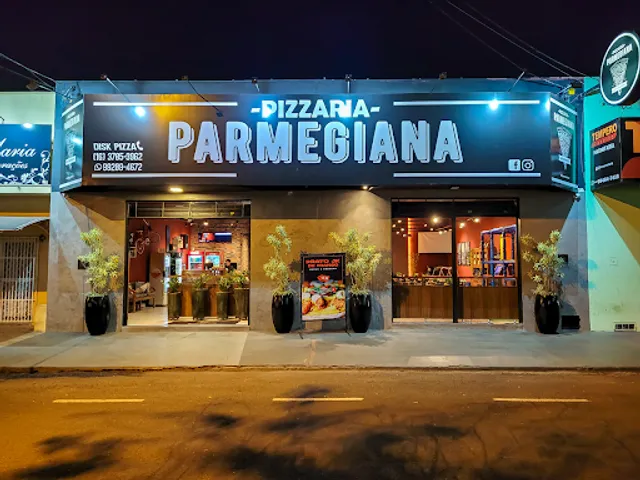 Parmegiana Pizzas